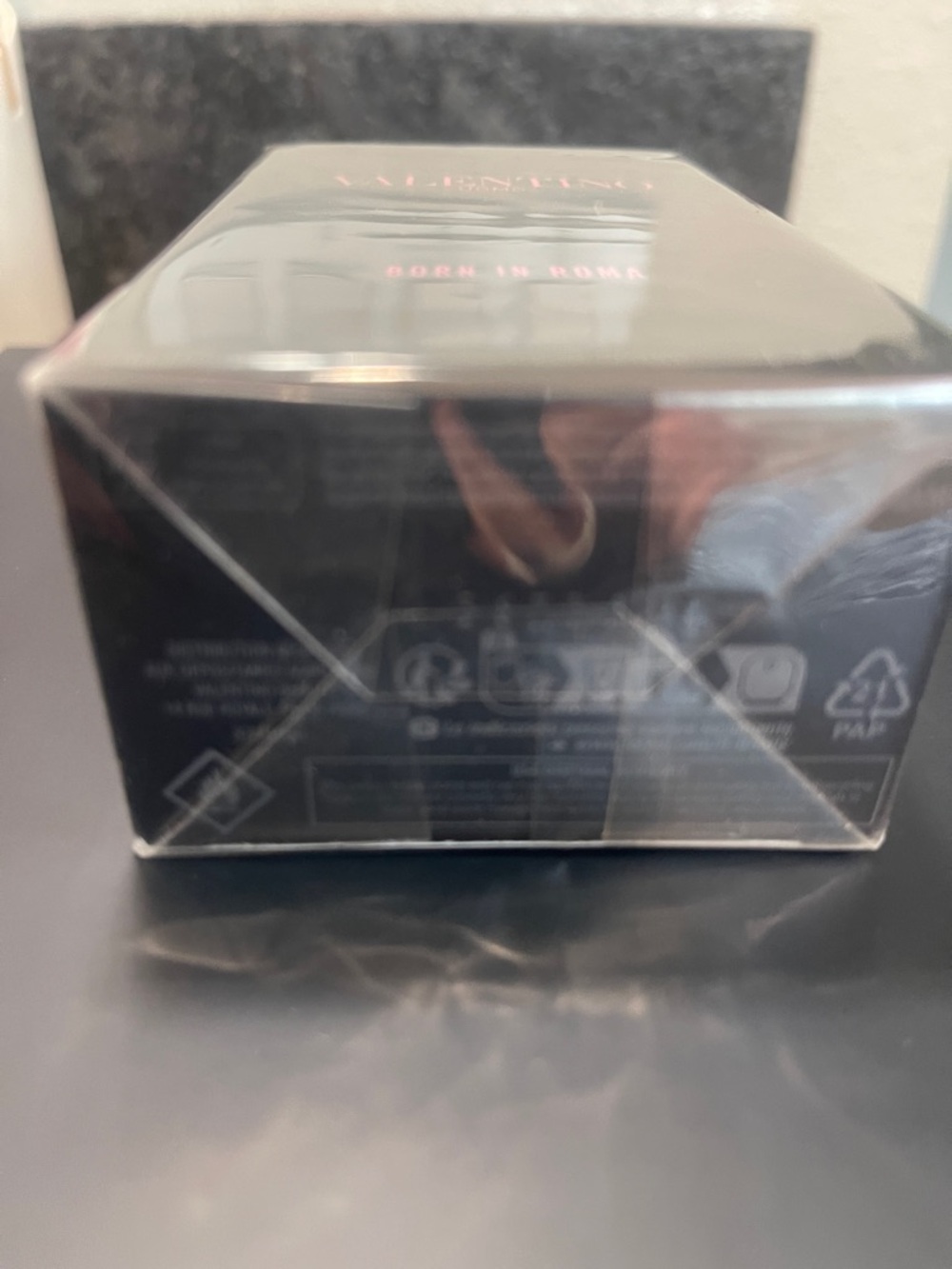 Valentino Uomo 50ml, new in box unopened - Picture 3 of 4